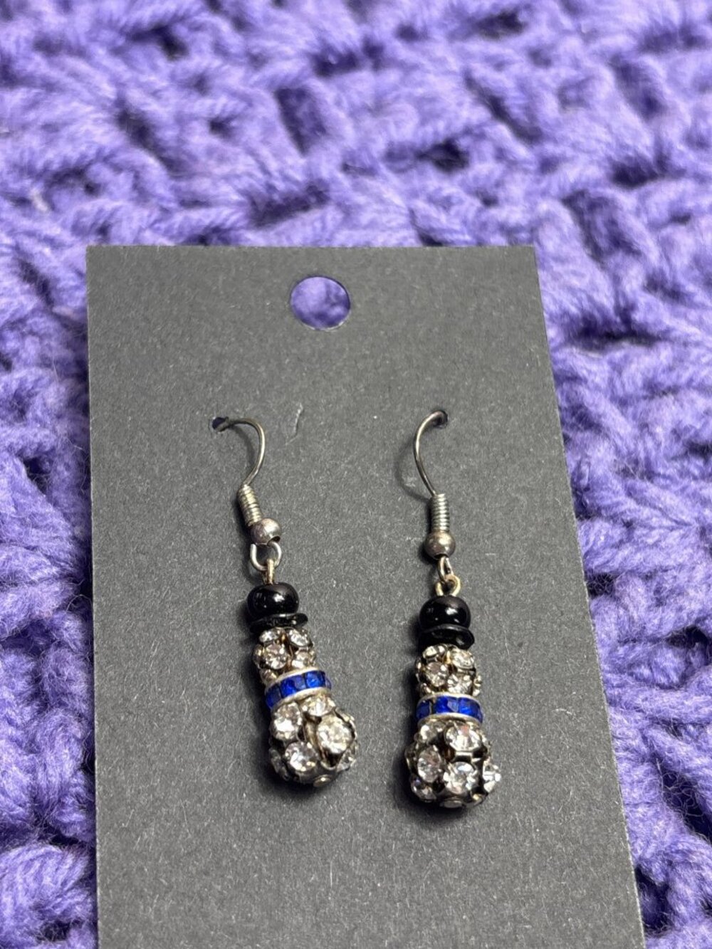Rhinestone Pave Black Beaded Snowman Dangle Earrings Blue Rhinestones Silvertone